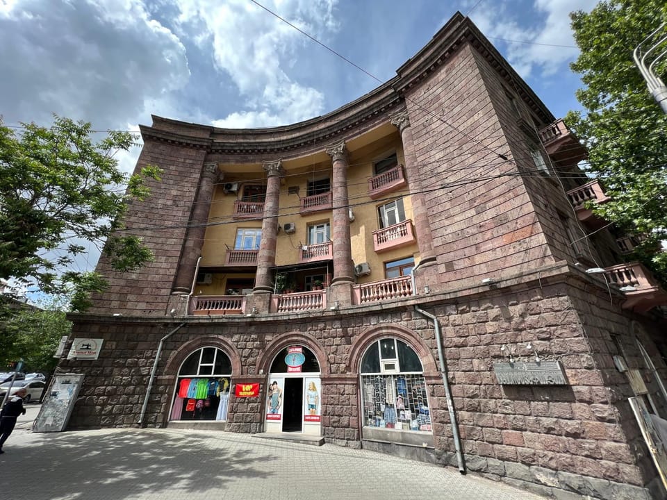 Mesrop Mashtots Avenue 3, 1 bedroom New Euro Renoavted, Modern apartment PR311 Apartment in Yerevan