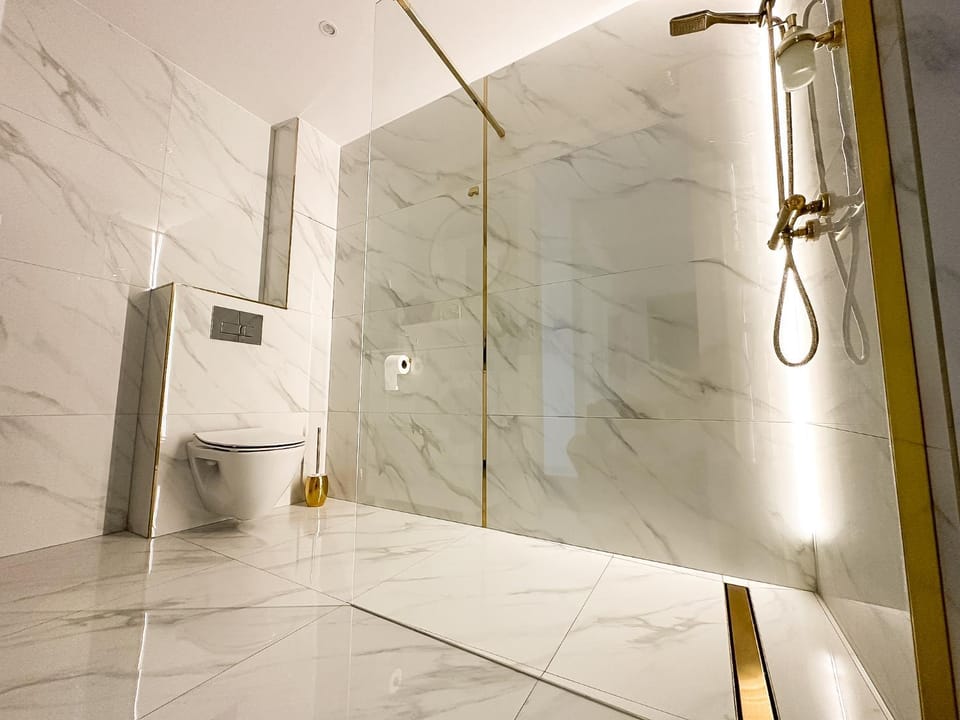 Glam House Apartment in Poland