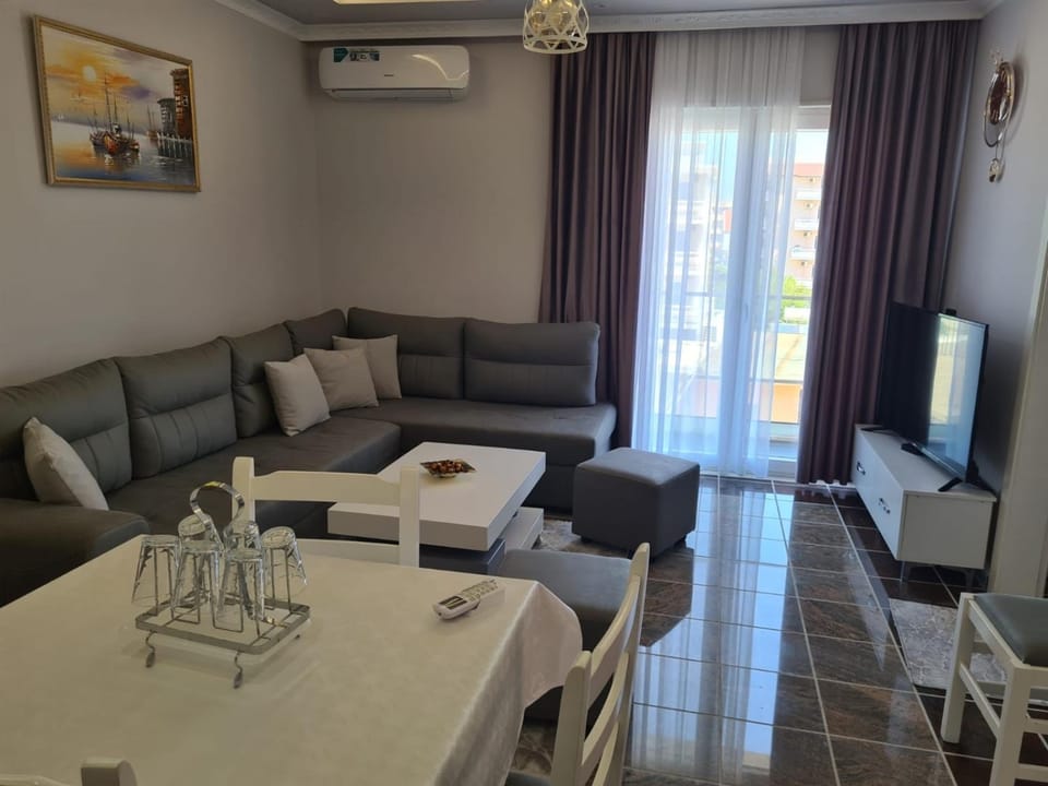 Modern apartment Fishta Q5 22 Apartment in Montenegro