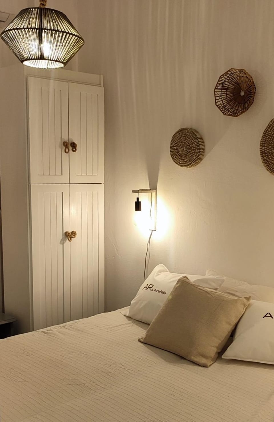 Bed, Bedroom, wardrobe