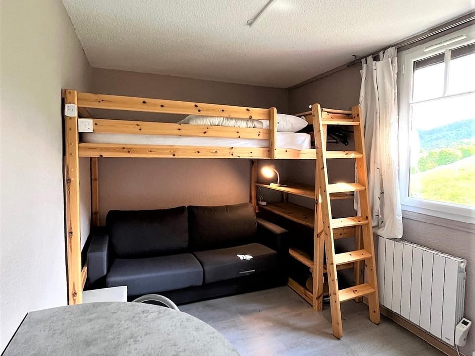 Studio au pied des pistes - 2 pers. - FR-1-267-251 Apartment in Villarembert