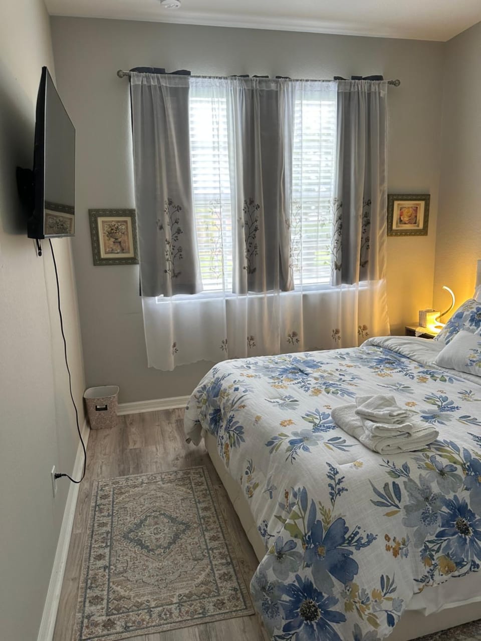 Quiet room in a family home Vacation rental in Lehigh Acres