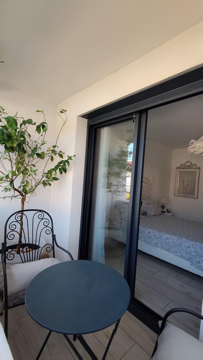 LA MAISON DE MARIE A 8 mn des plages Bed and Breakfast in Perpignan