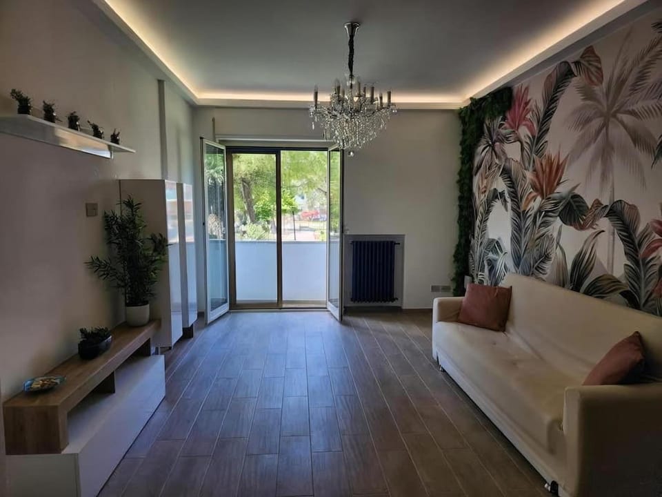 Living room, Garden view