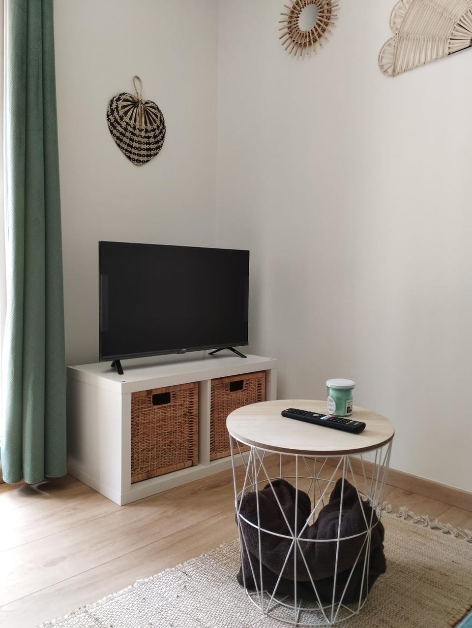 Studio climatisé et spacieux situé près des Parcs Apartment in Auvergne-Rhône-Alpes