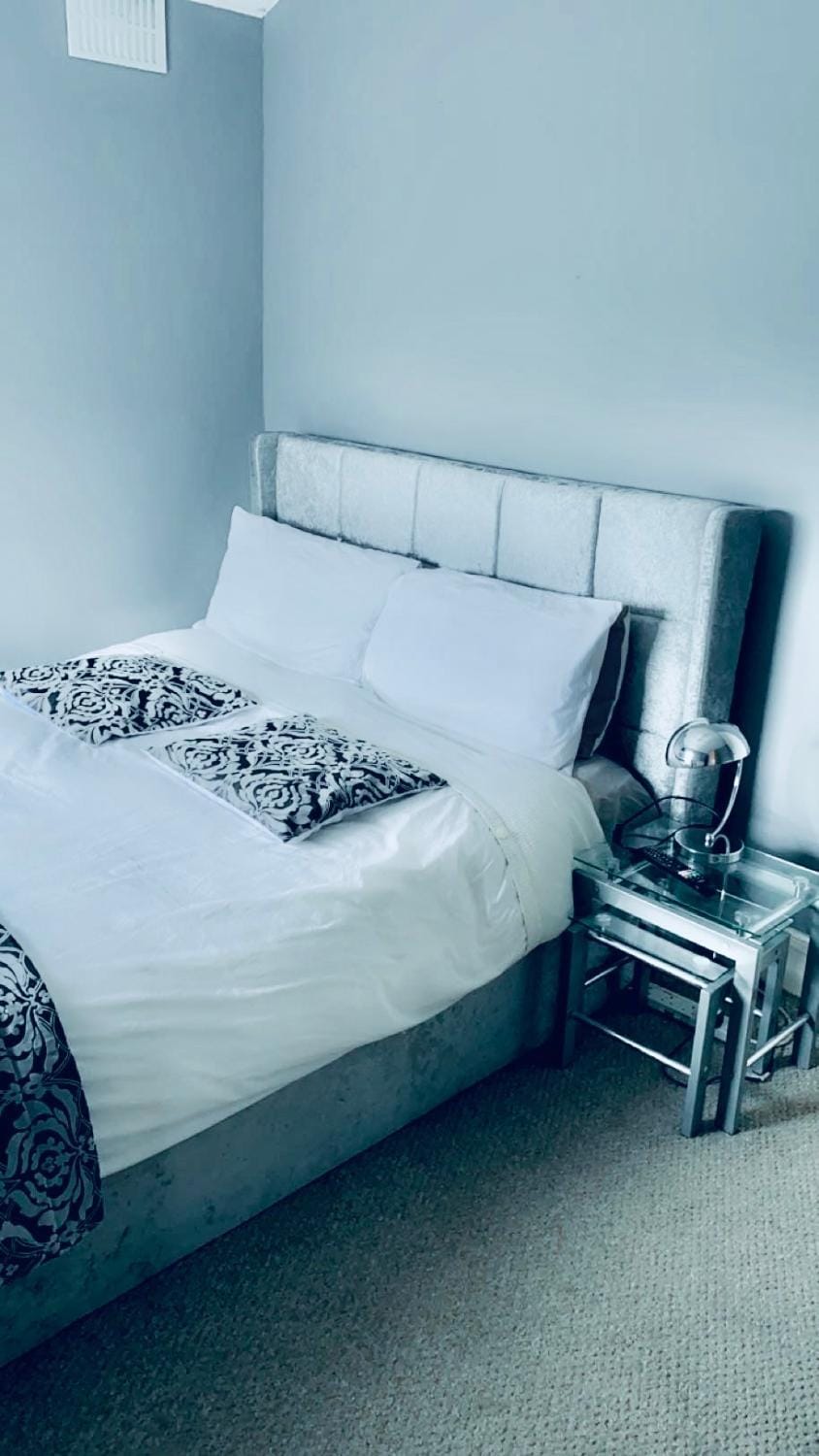 Bedford Station Rest Stop Vacation rental in Bedford