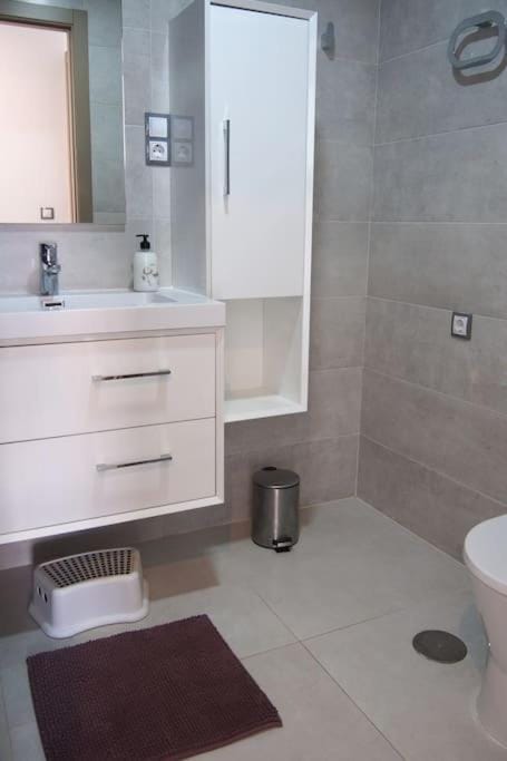 Fantastic Infinity View . Wifi. Parking Apartment in Costa Blanca