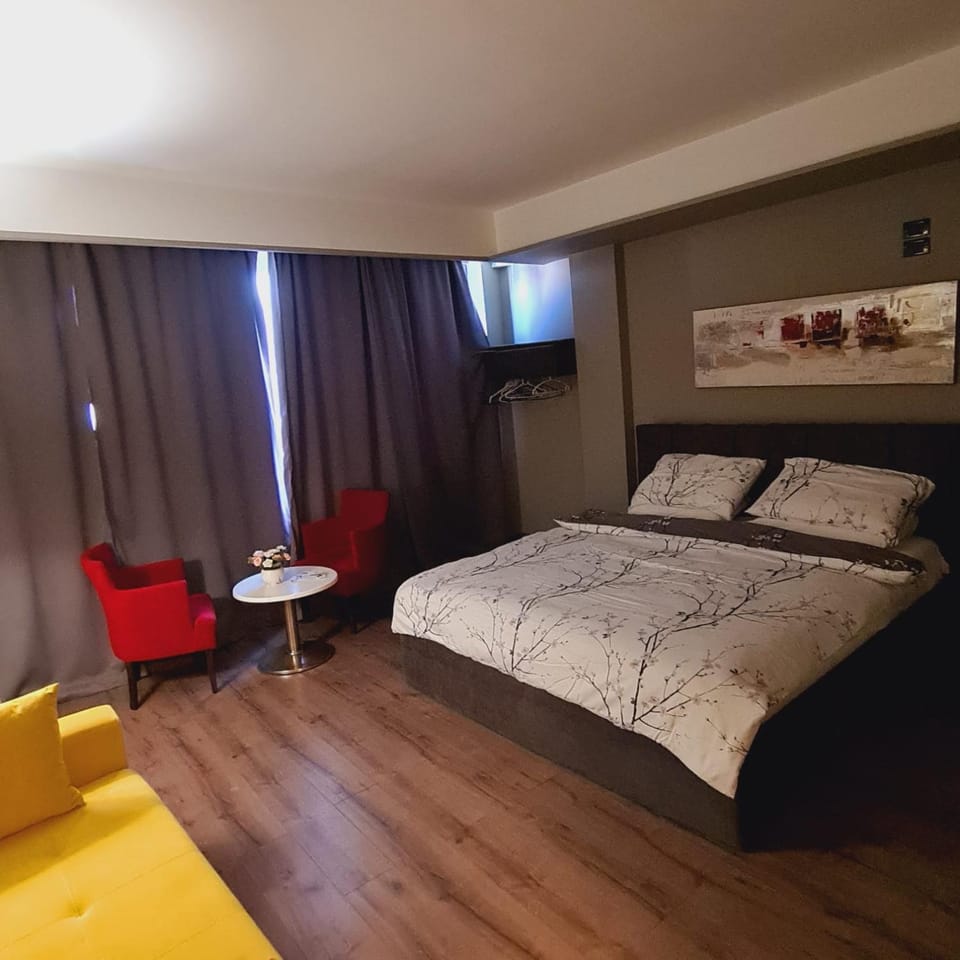 Bed, Bedroom