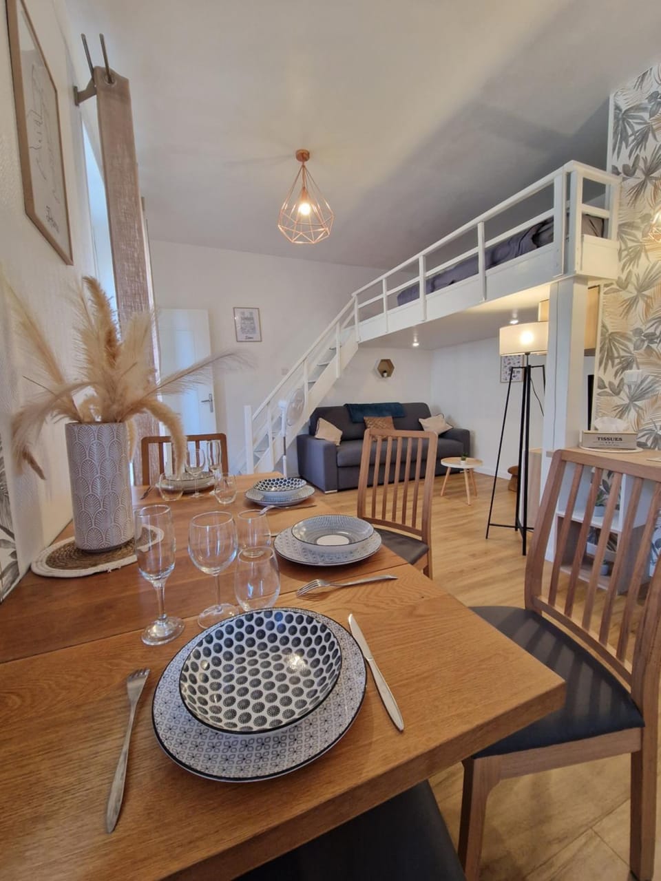 Le Cocon de Reims family and free parking Apartment in Reims