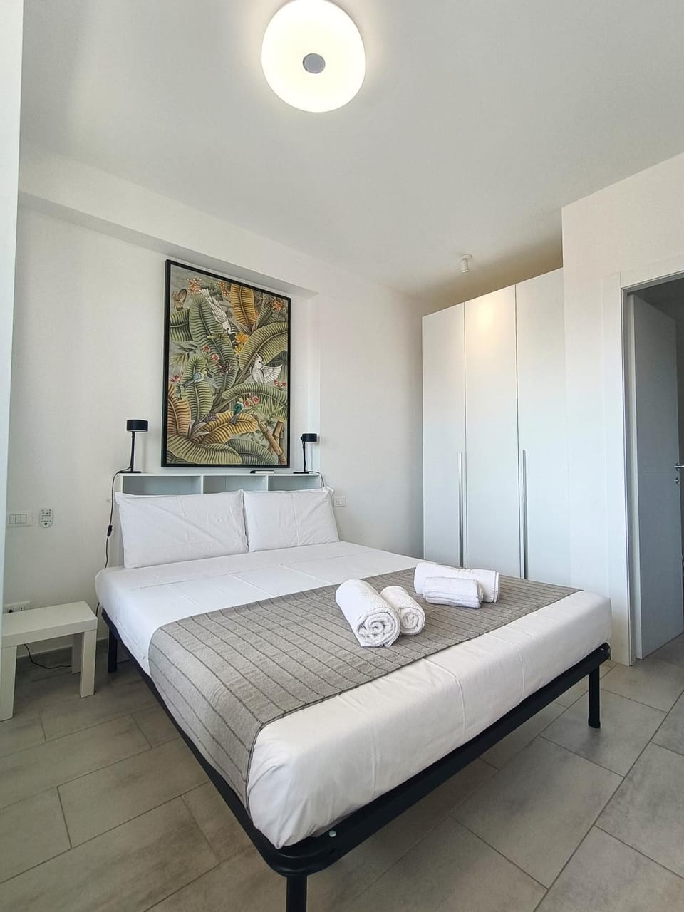 Bed, Photo of the whole room, Bedroom, towels, wardrobe