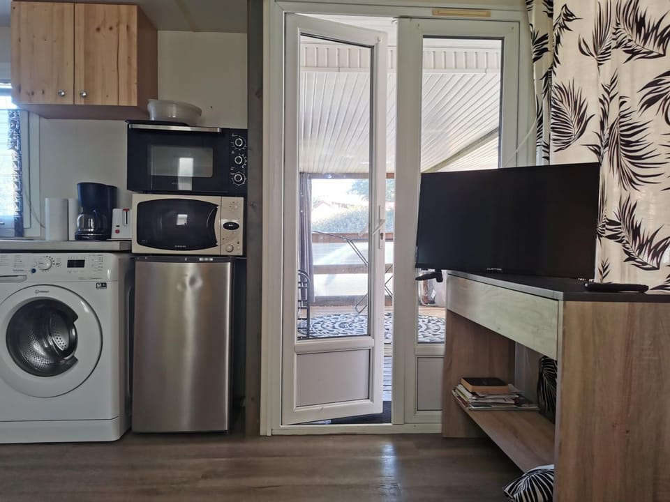 Mobil-home Campground/ 
RV Resort in Occitanie