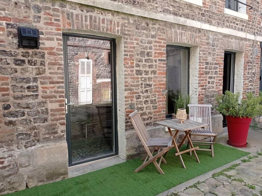 Property building, Patio