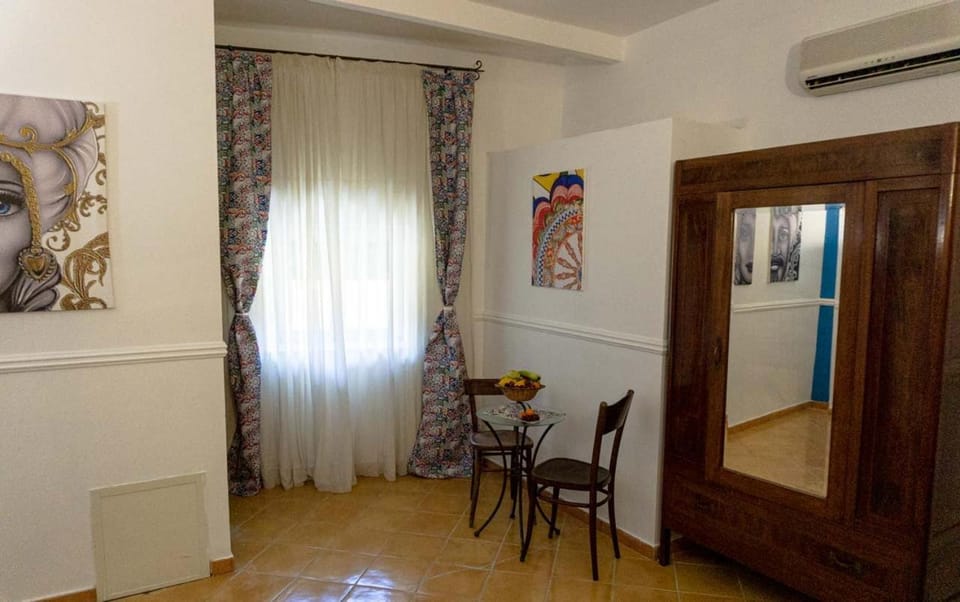 Olimpo Room Bed and Breakfast in Agrigento