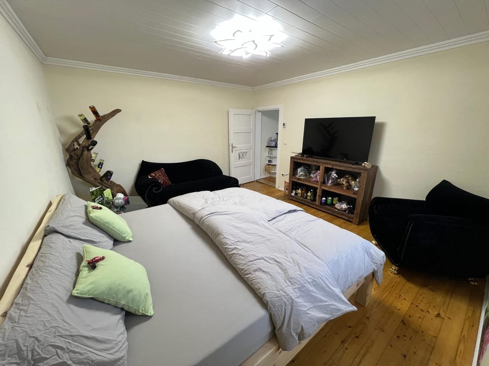 TV and multimedia, Bedroom