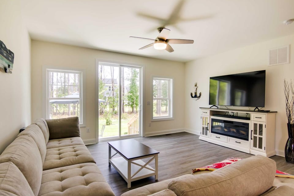 Ocean View Home w/ Kayaks ~ 2 Mi to Bethany Beach House in Ocean View