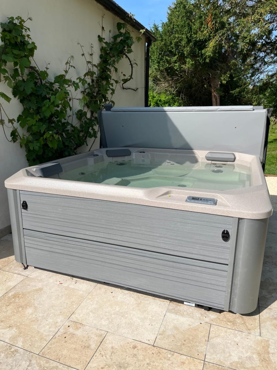 Hot Tub, Balcony/Terrace