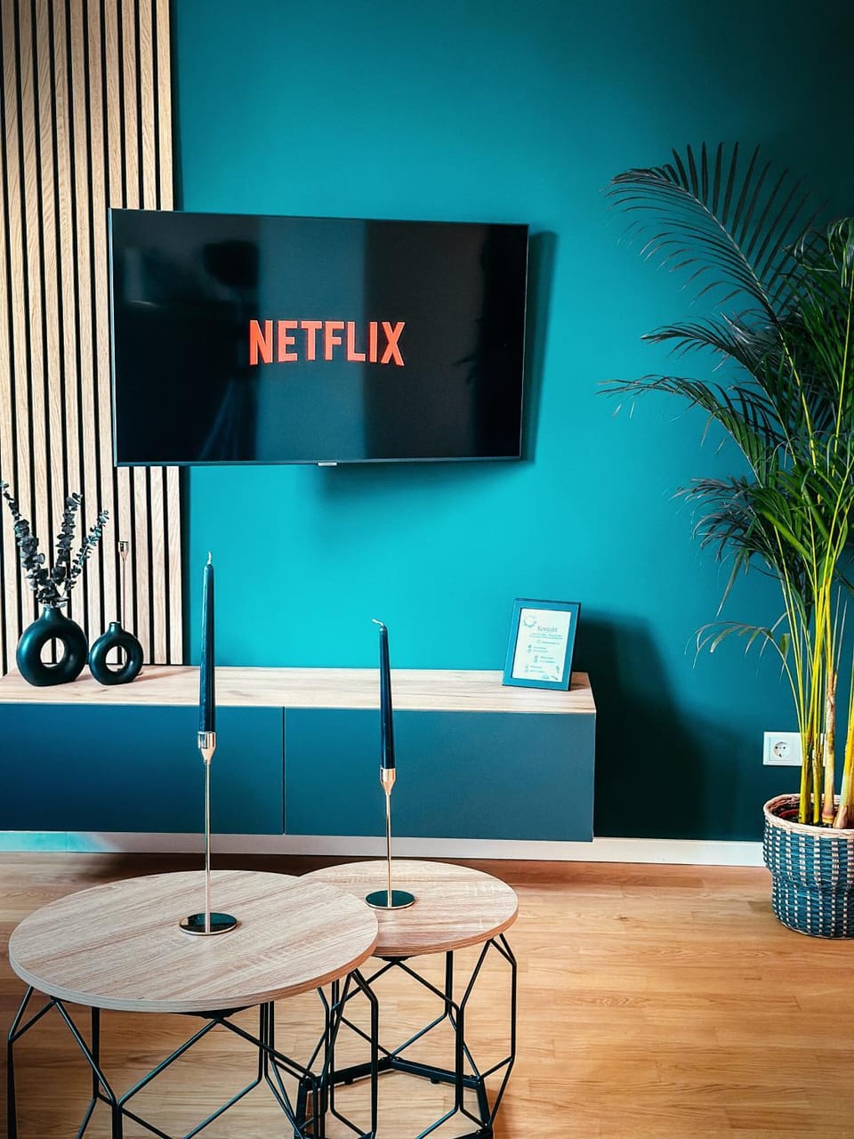 TV and multimedia, Living room, Entertainment