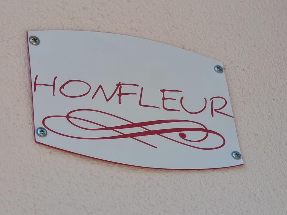 Logo/Certificate/Sign