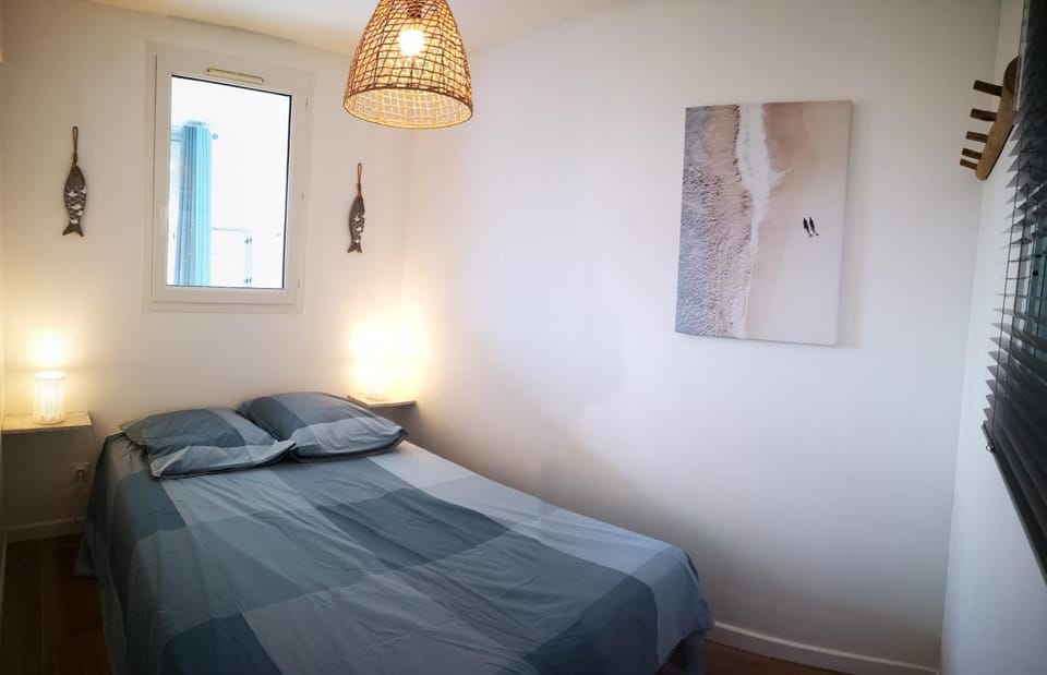 Appartement avec piscine et garage proche plage et commerces Apartment in La Seyne-sur-Mer