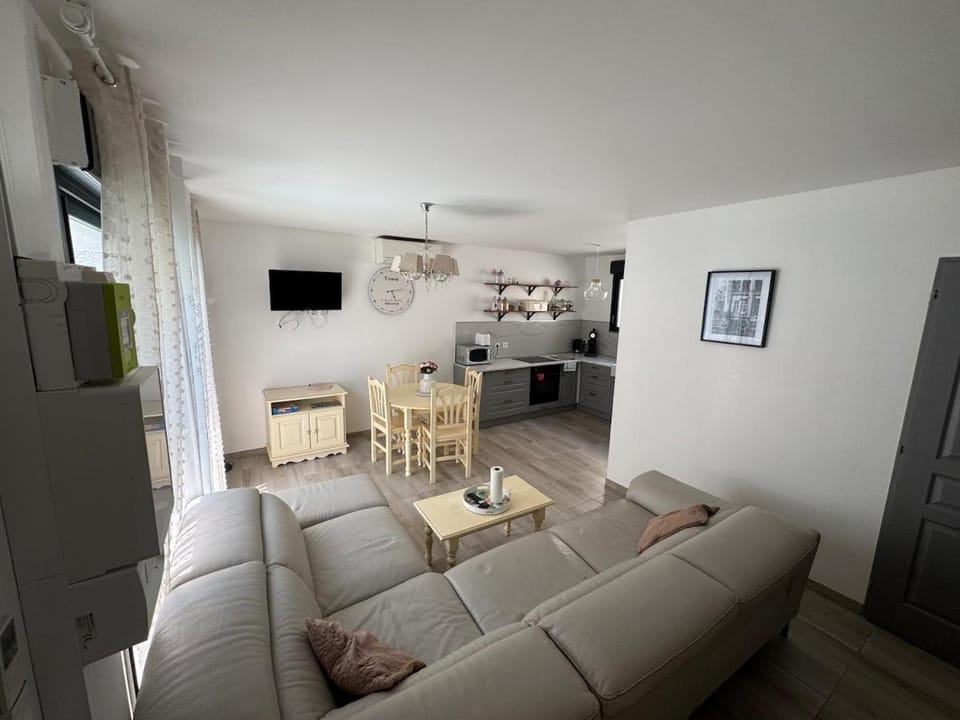 Charmante Maison avec Piscine Villa in Occitanie
