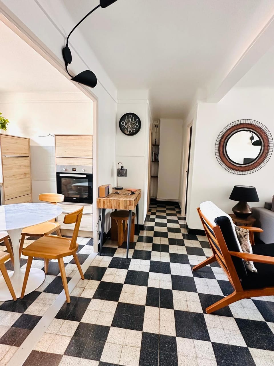 Living room, Dining area