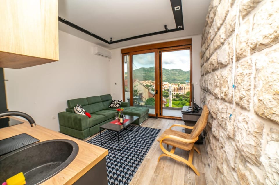 Apartman Roccia Apartment in Dubrovnik-Neretva County