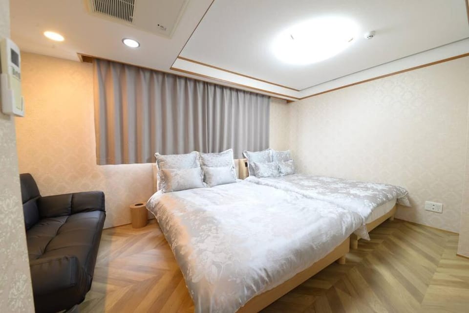 la3 hotel 新宿三階建て一軒家（屋内エレベーター付き) Villa in Shinjuku