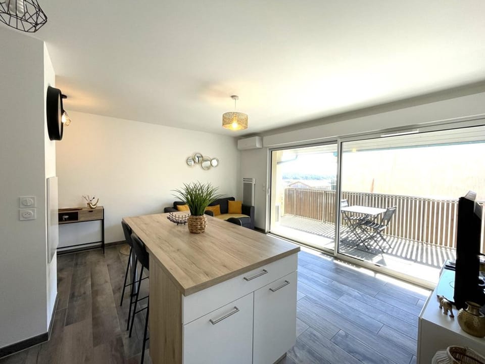 Appartement moderne T2 pour 4 pers. près de la plage avec parking à Vieux-Boucau - FR-1-379-166 Apartment in Vieux-Boucau-les-Bains