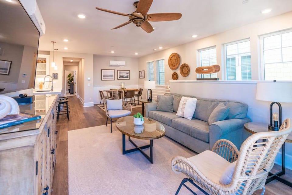 Pristine and Luxe, Steps to Mission Beach and Bay! House in Mission Beach