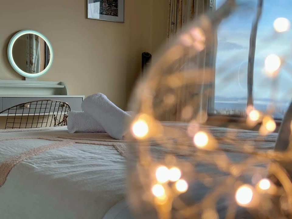 Serenity Retreat with 10 Min to City and Airport House in Tasmania