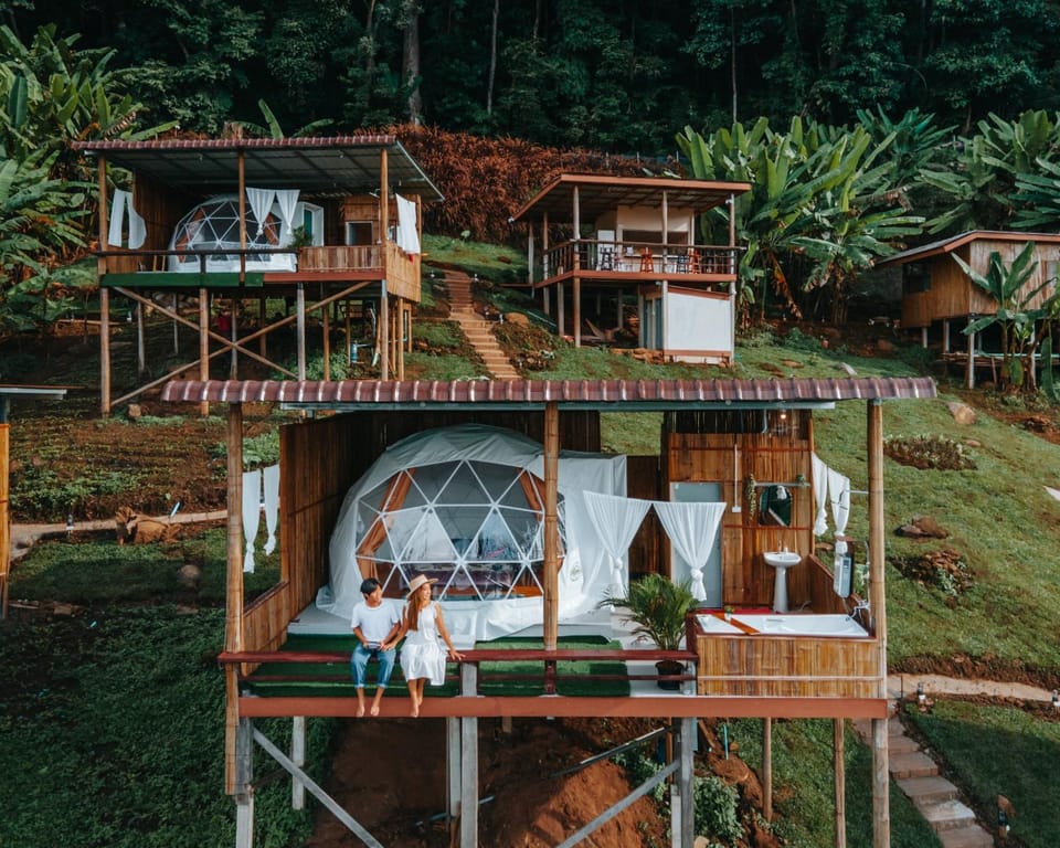 Property building, Balcony/Terrace