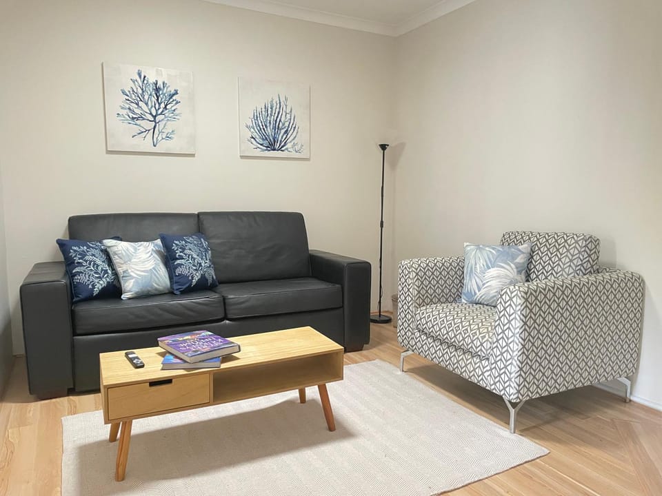 Rosa's Place Close to South Beach House in Perth