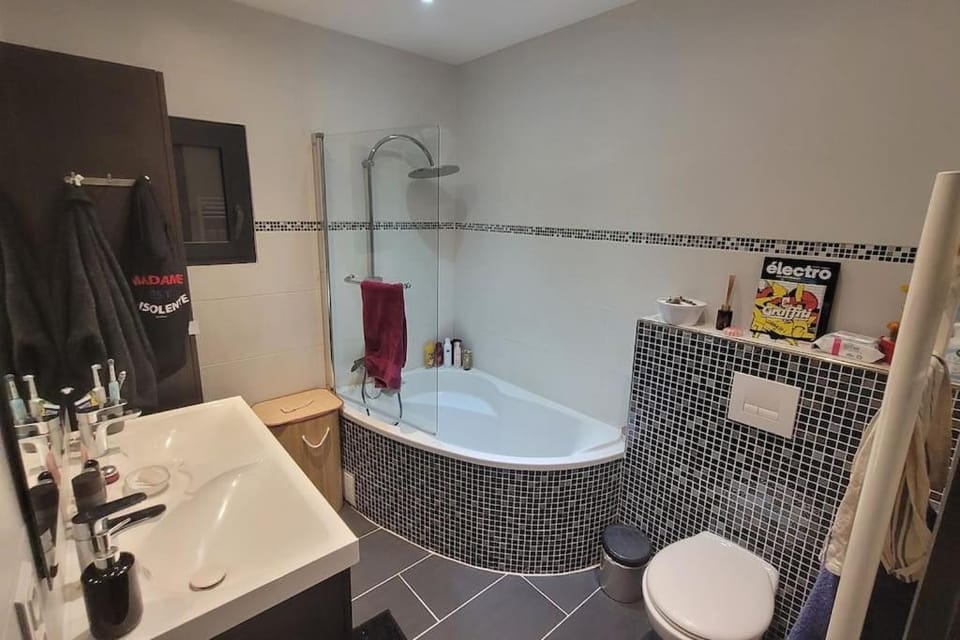 Shower, Bathroom, Bath