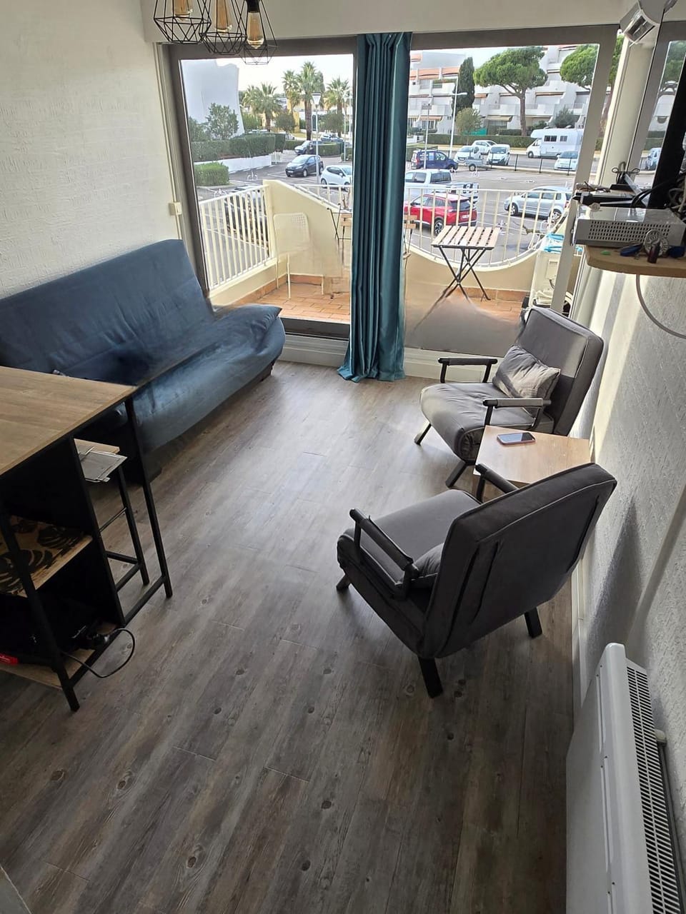Seating area