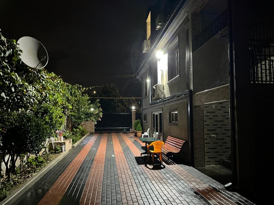 Guest House OASI Bed and Breakfast in Batumi