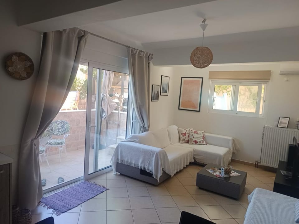Airport Anasta Casa Apartment in East Attica Regional Unit, Greece