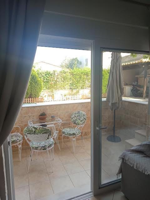 Airport Anasta Casa Apartment in Decentralized Administration of Attica
