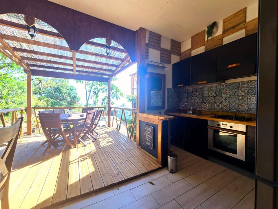 Au geko bleu Bed and Breakfast in Réunion