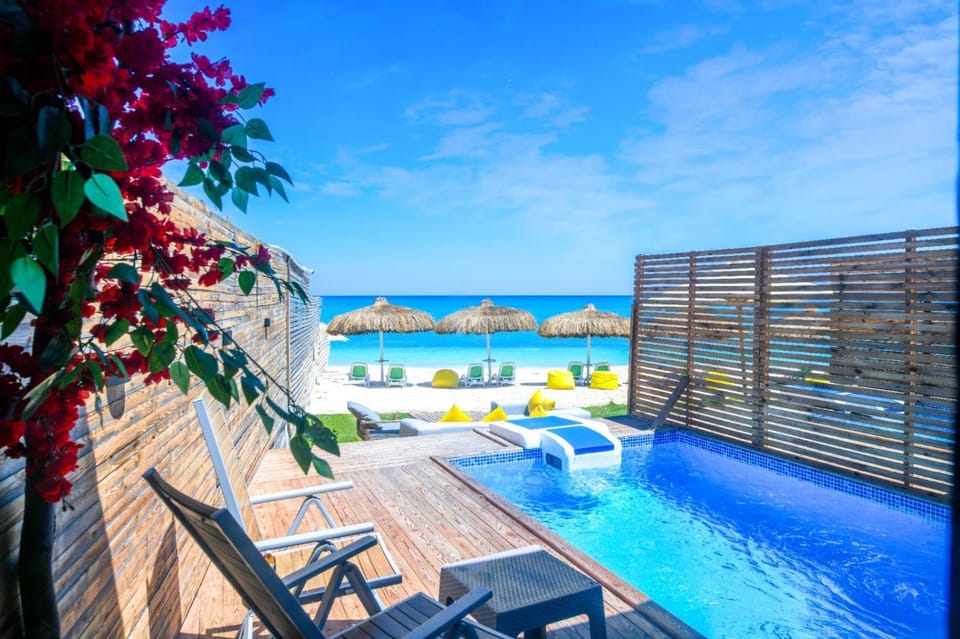 Pool view, Sea view, Sea view, Swimming pool