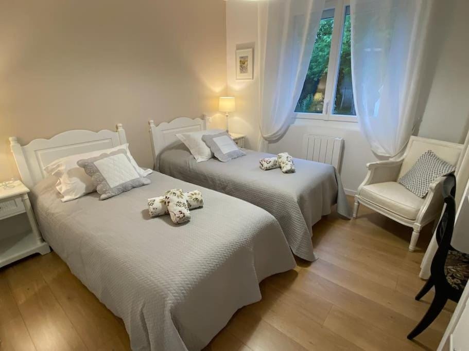 Bedroom, Garden view