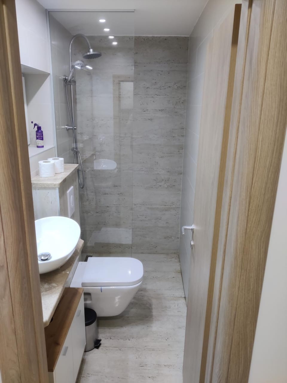 Shower, Toilet, Bathroom
