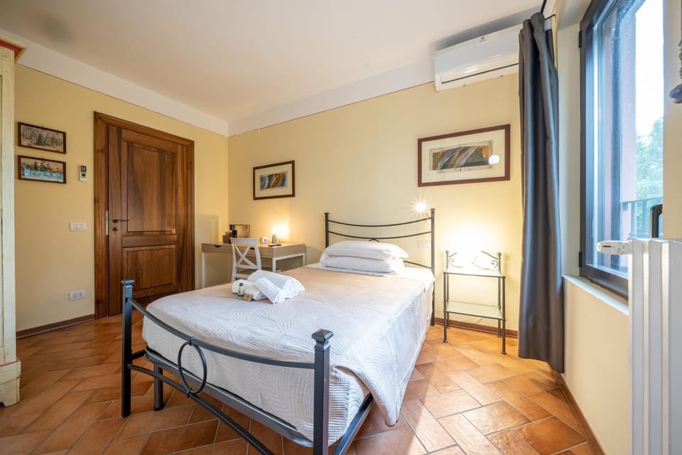 Casello A1, Modena sud - Villa Aurora Charming Rooms Bed and Breakfast in Emilia-Romagna