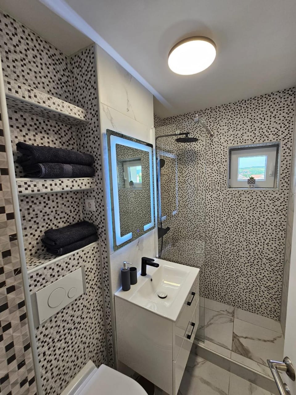Modern Residence Scala Apartment in Cluj County