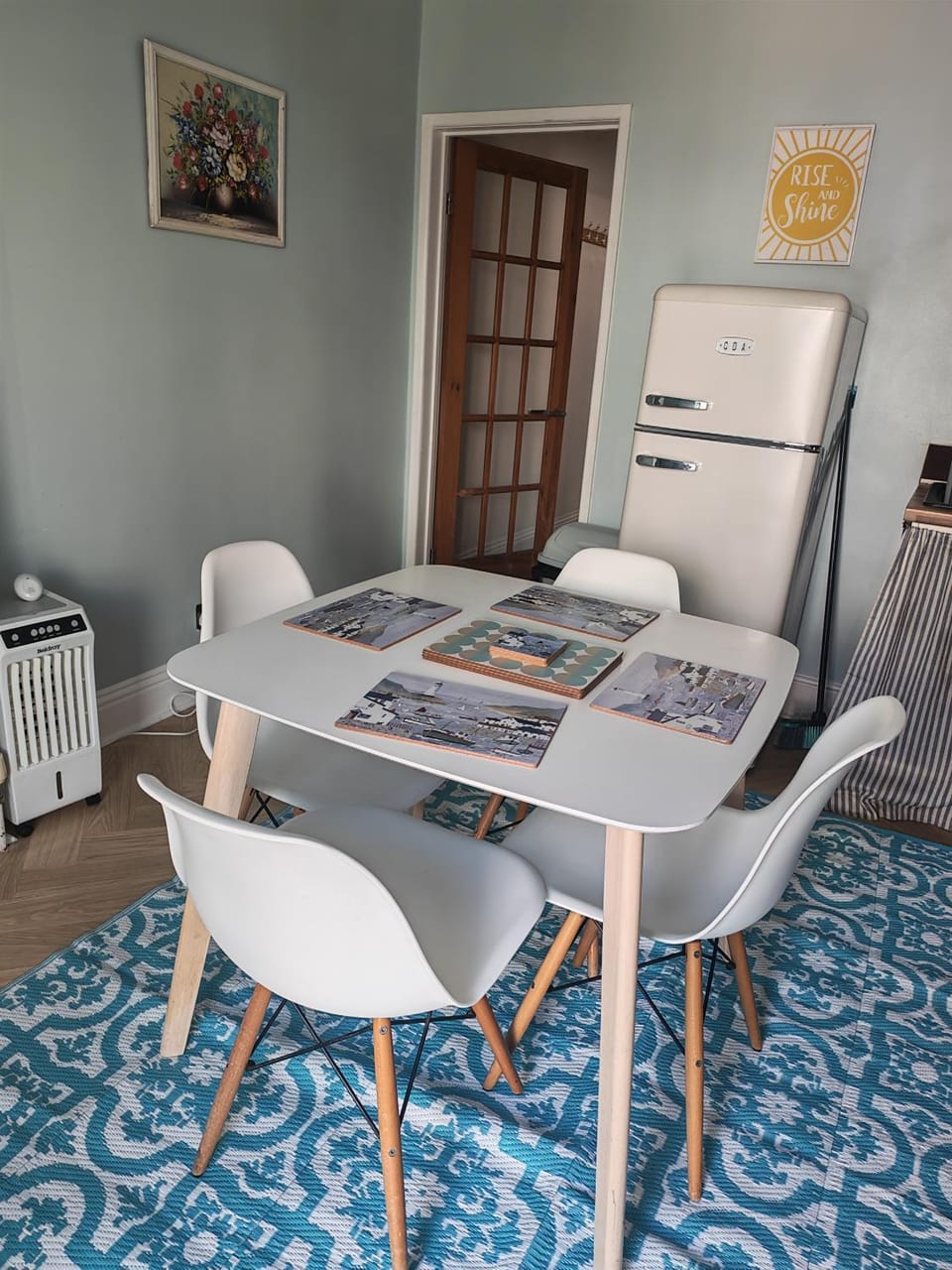 Ocean City Apartment-with parking Apartment in Plymouth