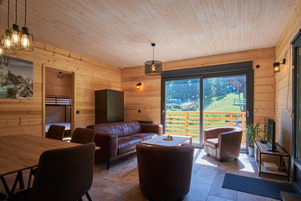 Property building, Living room