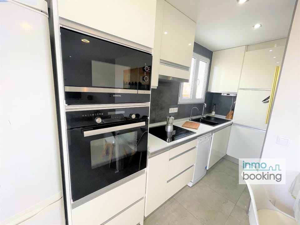 Family Carolina Salou, climatizado y con barbacoa Apartment in Salou