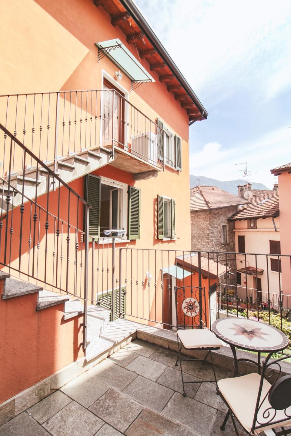 Property building, Day