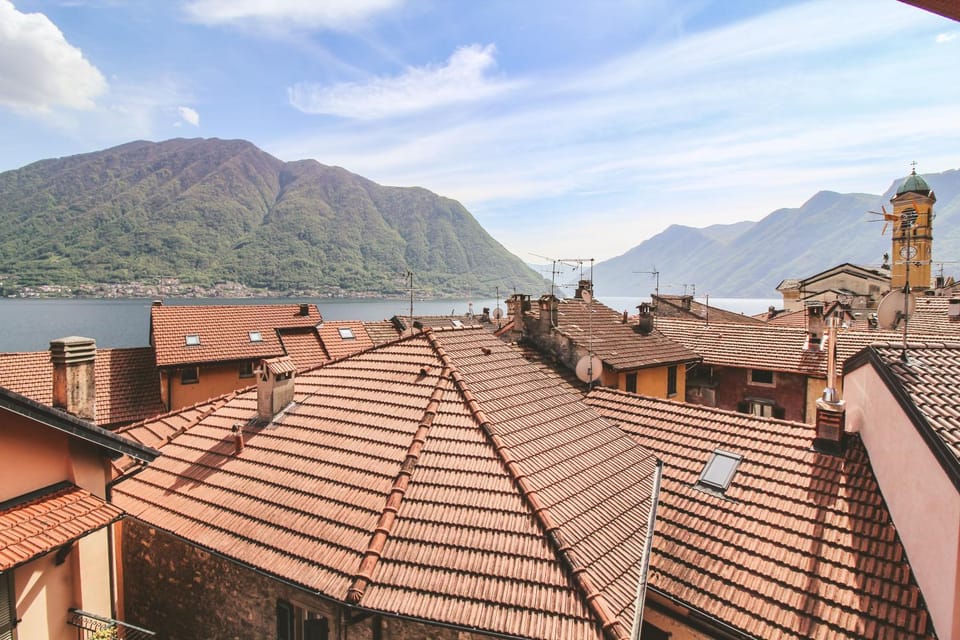 Property building, Nearby landmark, Day, Natural landscape, Lake view, Mountain view