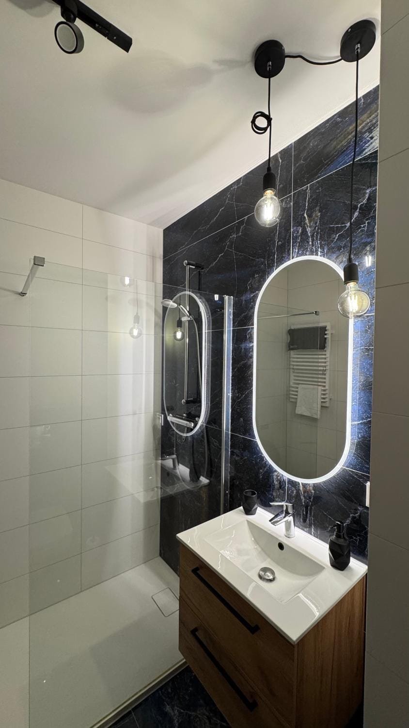 Shower, Bathroom