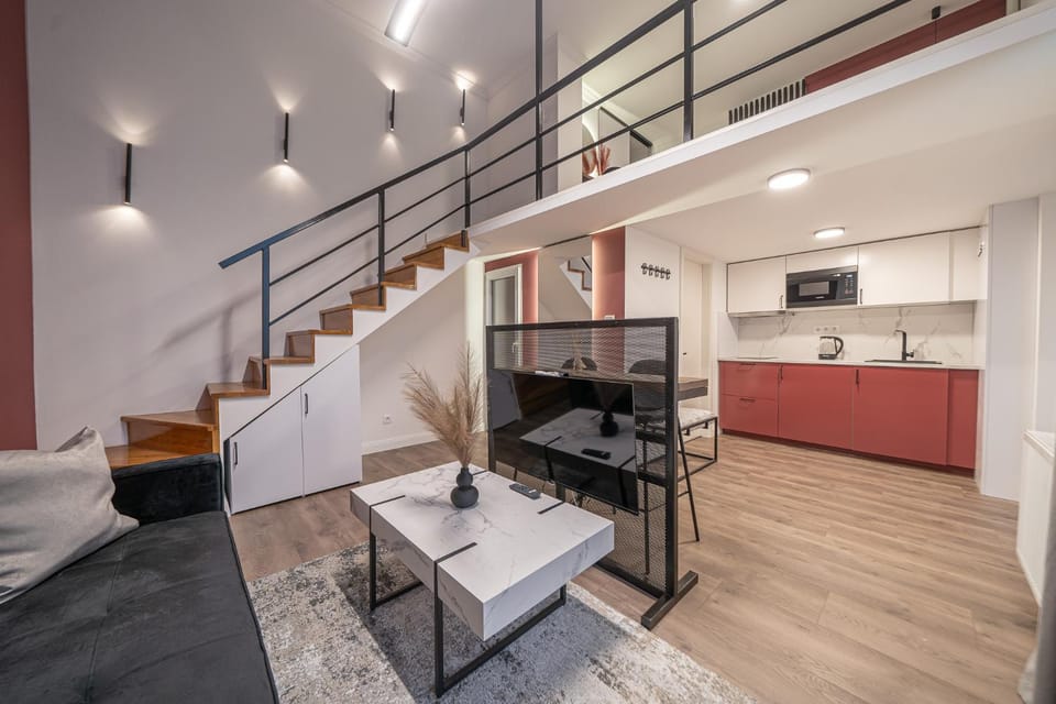 Kitchen or kitchenette, Seating area, Dining area, pet friendly, stove